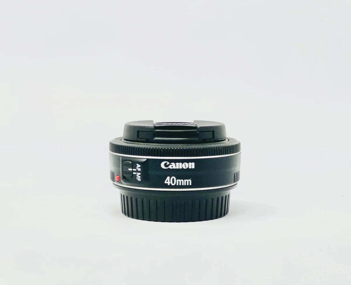 Canon 40mm f/2.8 STM